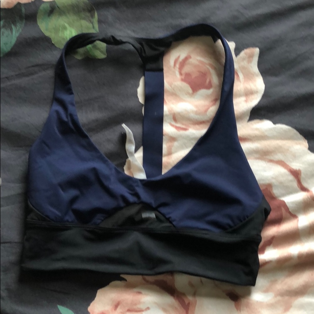 Lululemon blue and black bra